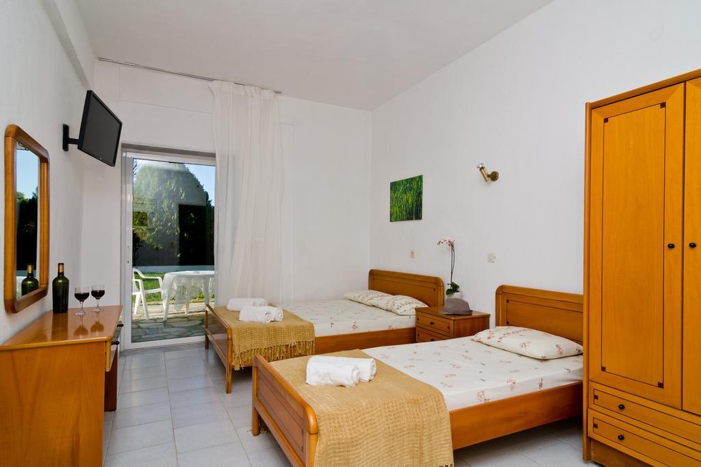 Villa Bianca Studios Possidi Quarto foto